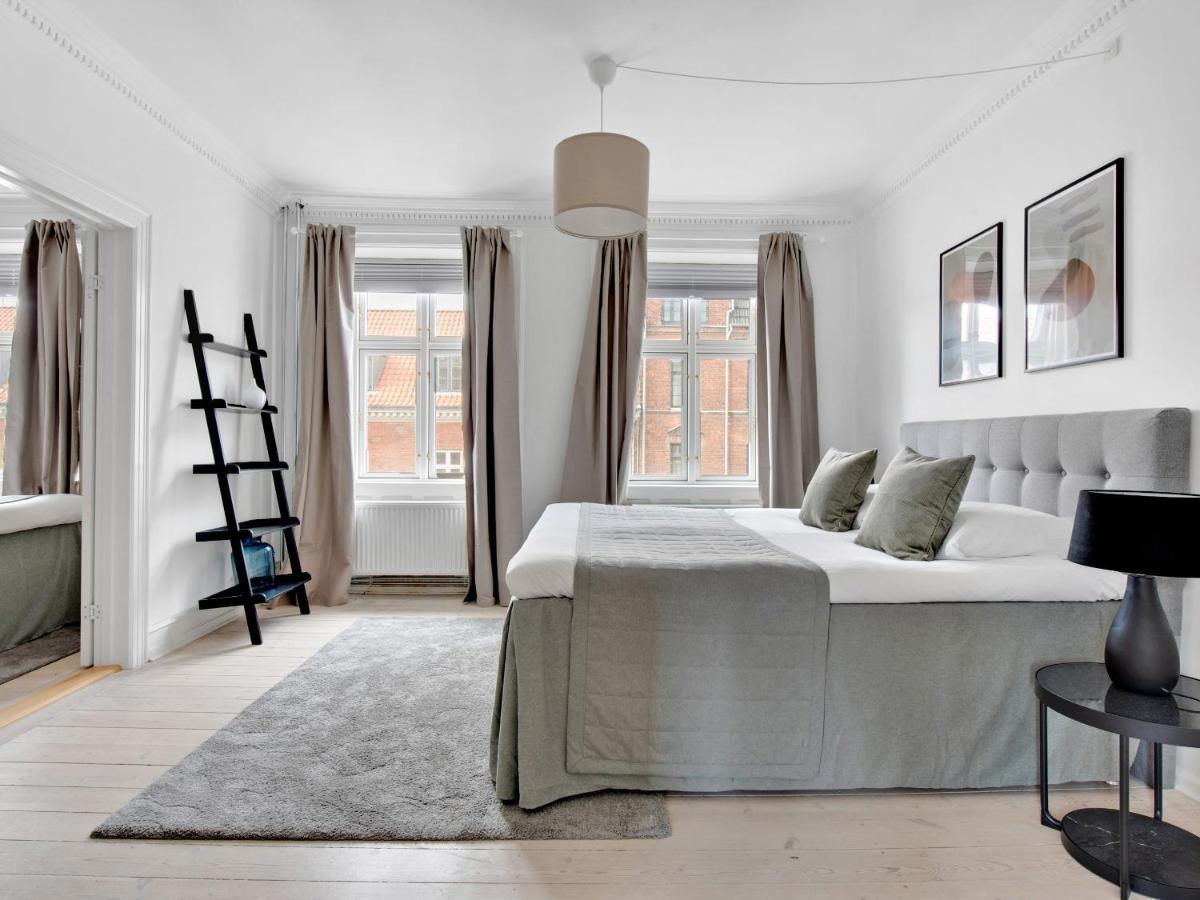 Sanders Stage - Endearing Three-Bedroom Apartment Near Nyhavn Kopenhagen Buitenkant foto
